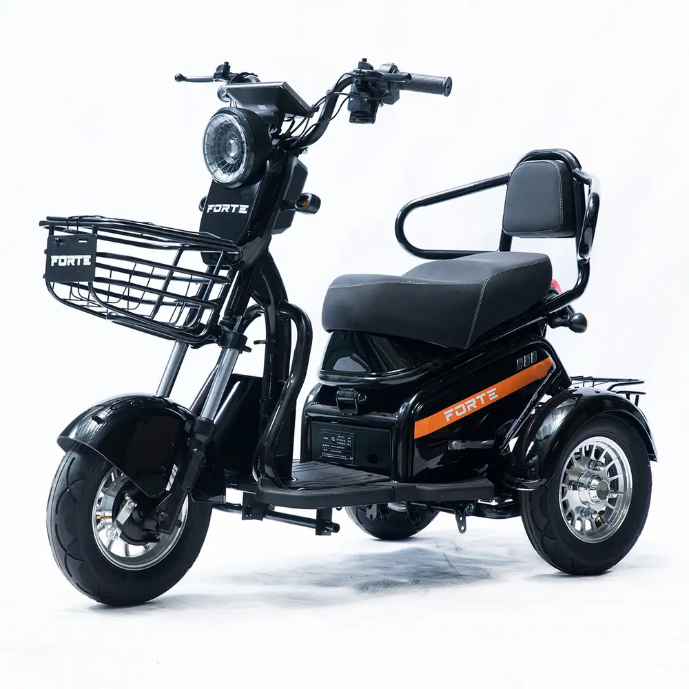 Трицикл акумуляторний Forte S1-P600 чорний